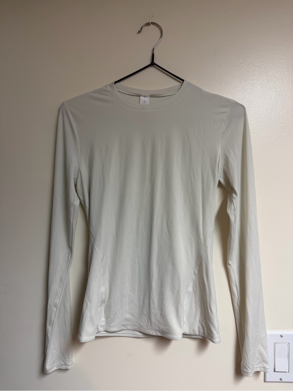 Lululemon Wundermost Ultra Soft Nulu Crewneck Long-sleeve - Cream